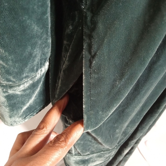 Universal Thread Green Velvet Cargo Jumpsuit Long Sleeve Utility Pockets Sz 6 - Picture 7 of 11